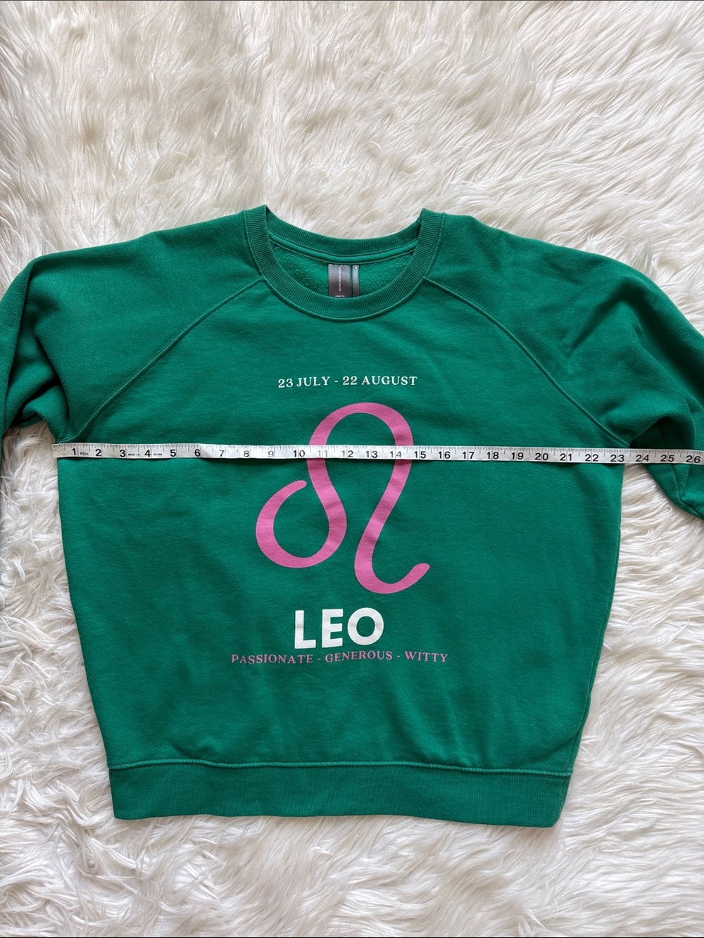 Anthropologie Catherine O'Sullivan The Zodiac LEO Green Sweatshirt Size M - Picture 8 of 9